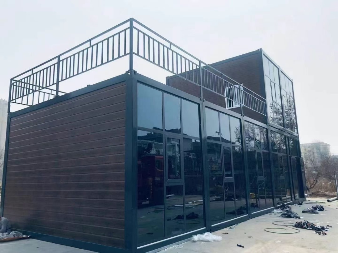 Estrutura modular com terraço